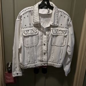 AKIRA WHITE DENIM BEDAZZLED JEAN JKT NWOT